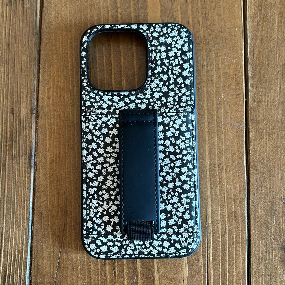 Walli iPhone 14 Pro case